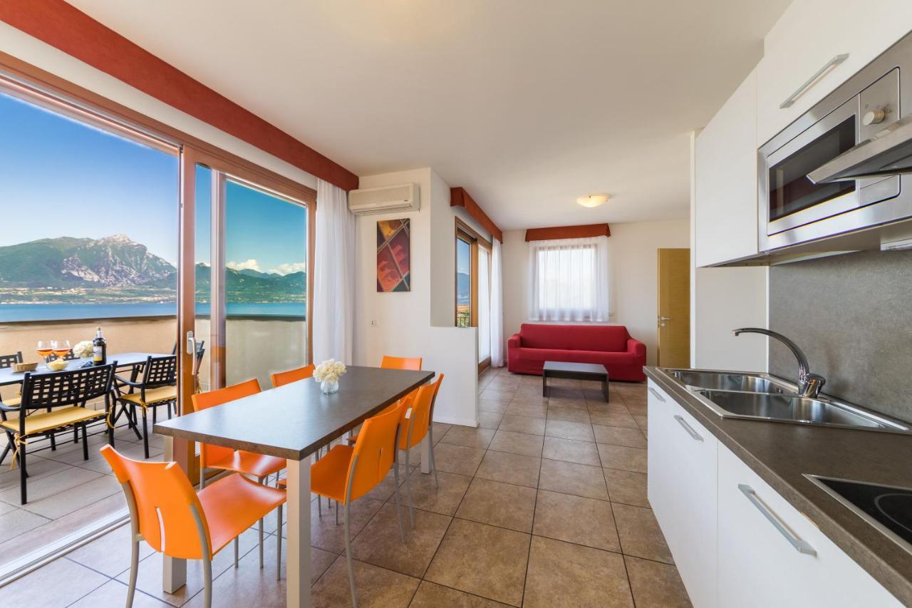 Residence La Corte Danese Торри-дель-Бенако Экстерьер фото