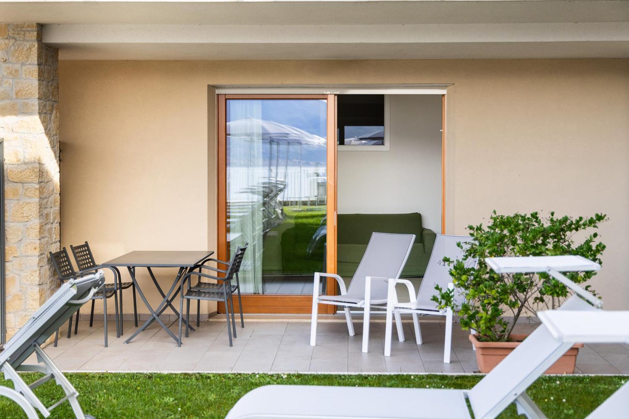 Residence La Corte Danese Торри-дель-Бенако Экстерьер фото