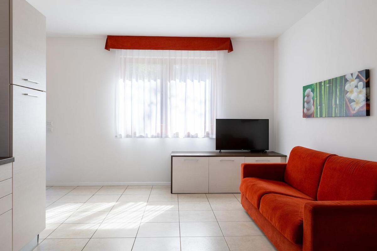 Residence La Corte Danese Торри-дель-Бенако Экстерьер фото