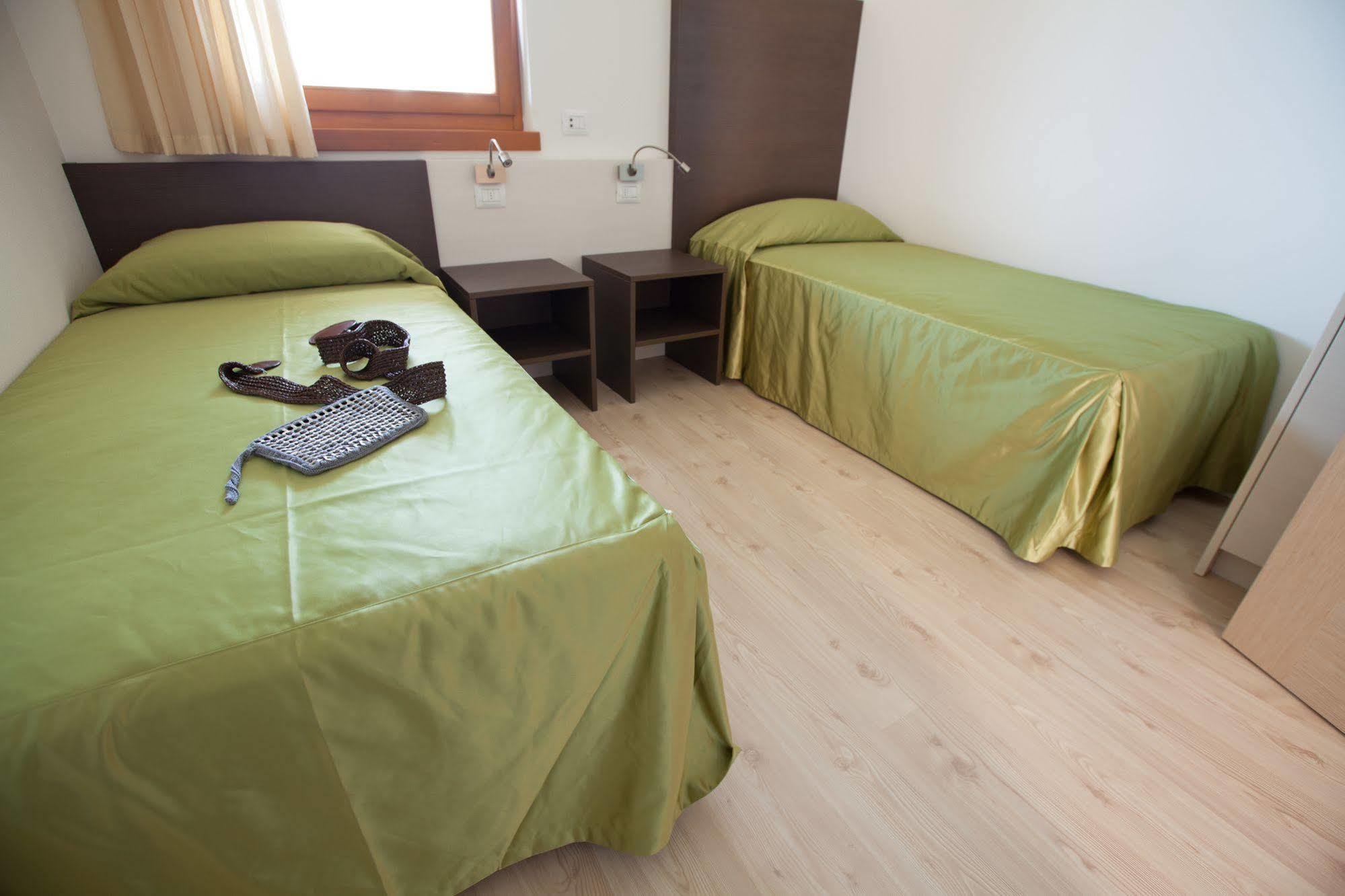 Residence La Corte Danese Торри-дель-Бенако Экстерьер фото